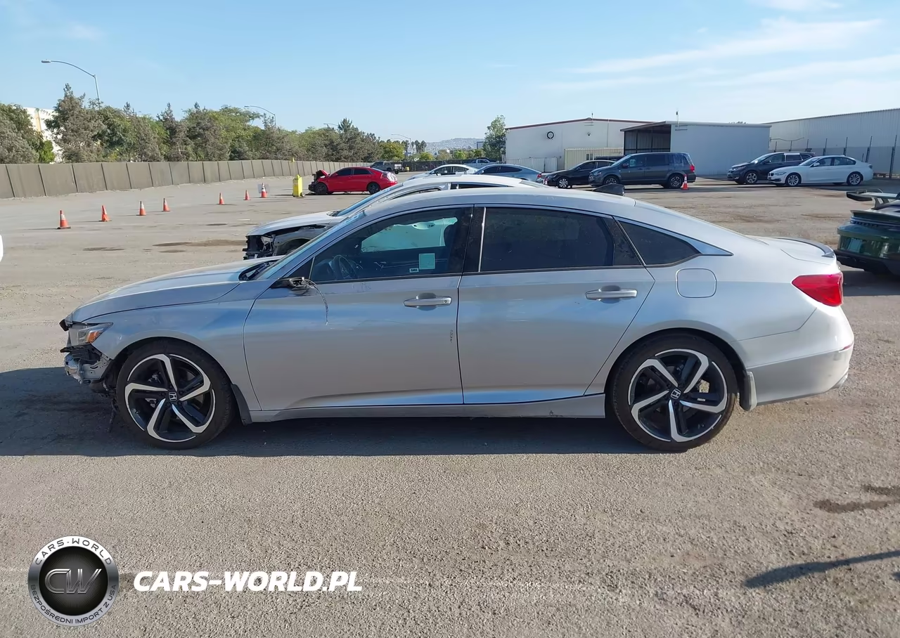 2022 Honda Accord Sport VIN:1HGCV1F33NA120982 - 19