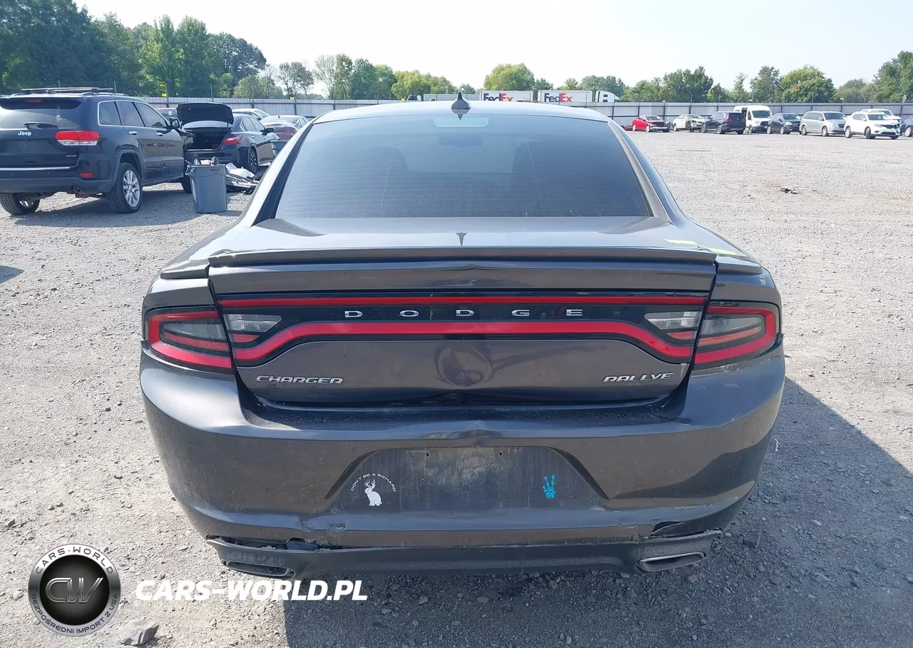 2015 Dodge Charger Sxt VIN:2C3CDXHG4FH928446 - 16