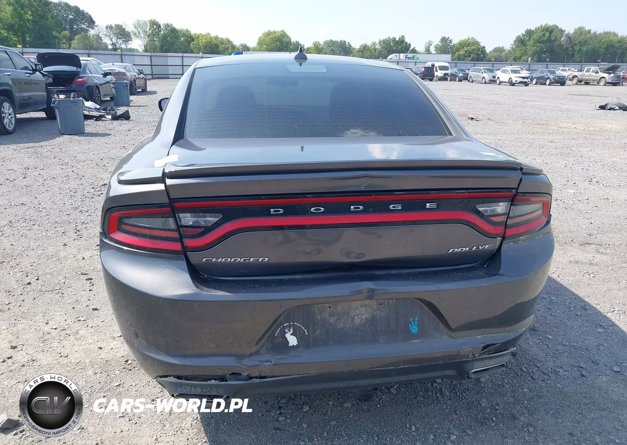 2015 Dodge Charger Sxt VIN:2C3CDXHG4FH928446 - 6