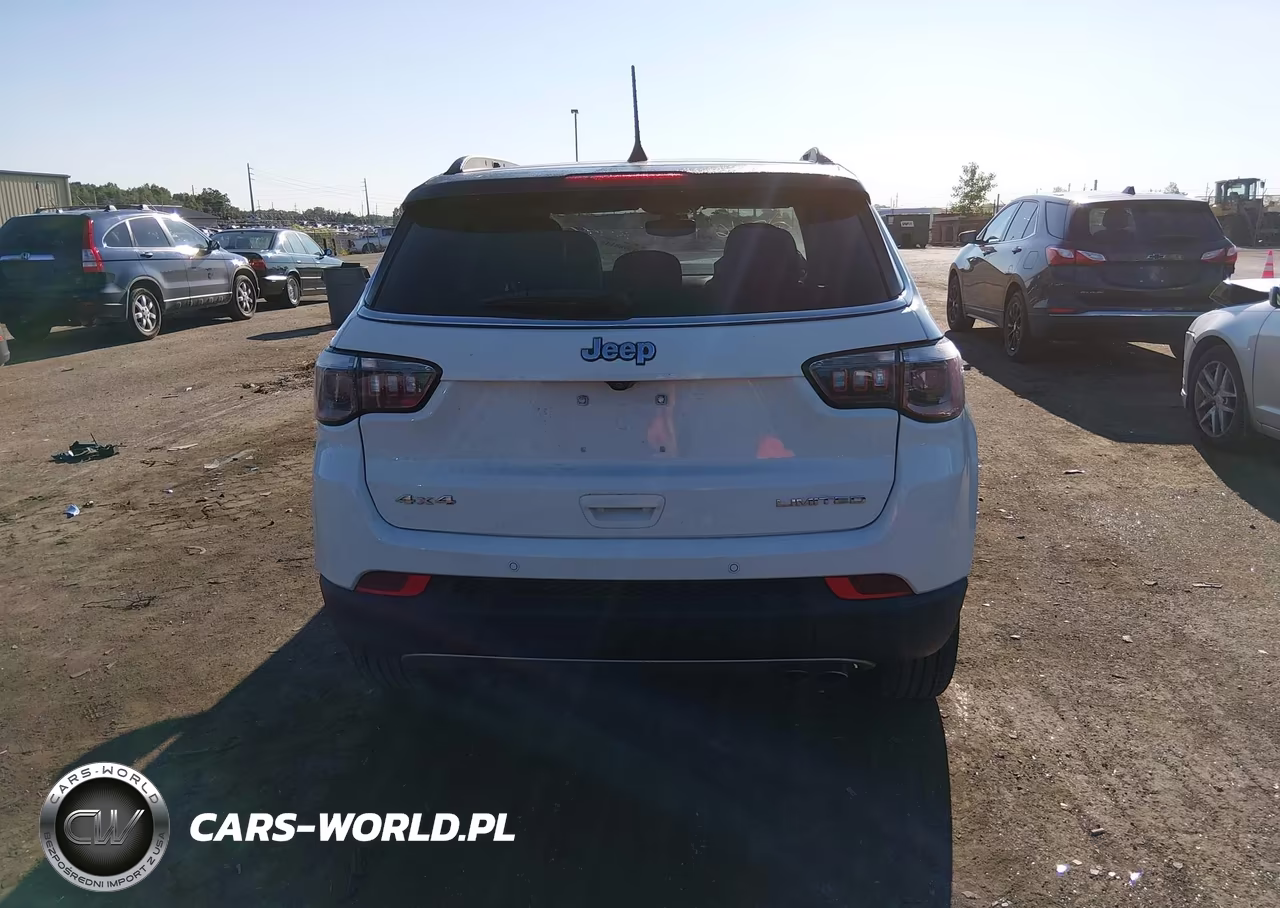 2018 Jeep Compass Limited 4X4 VIN:3C4NJDCB2JT190346 - 16