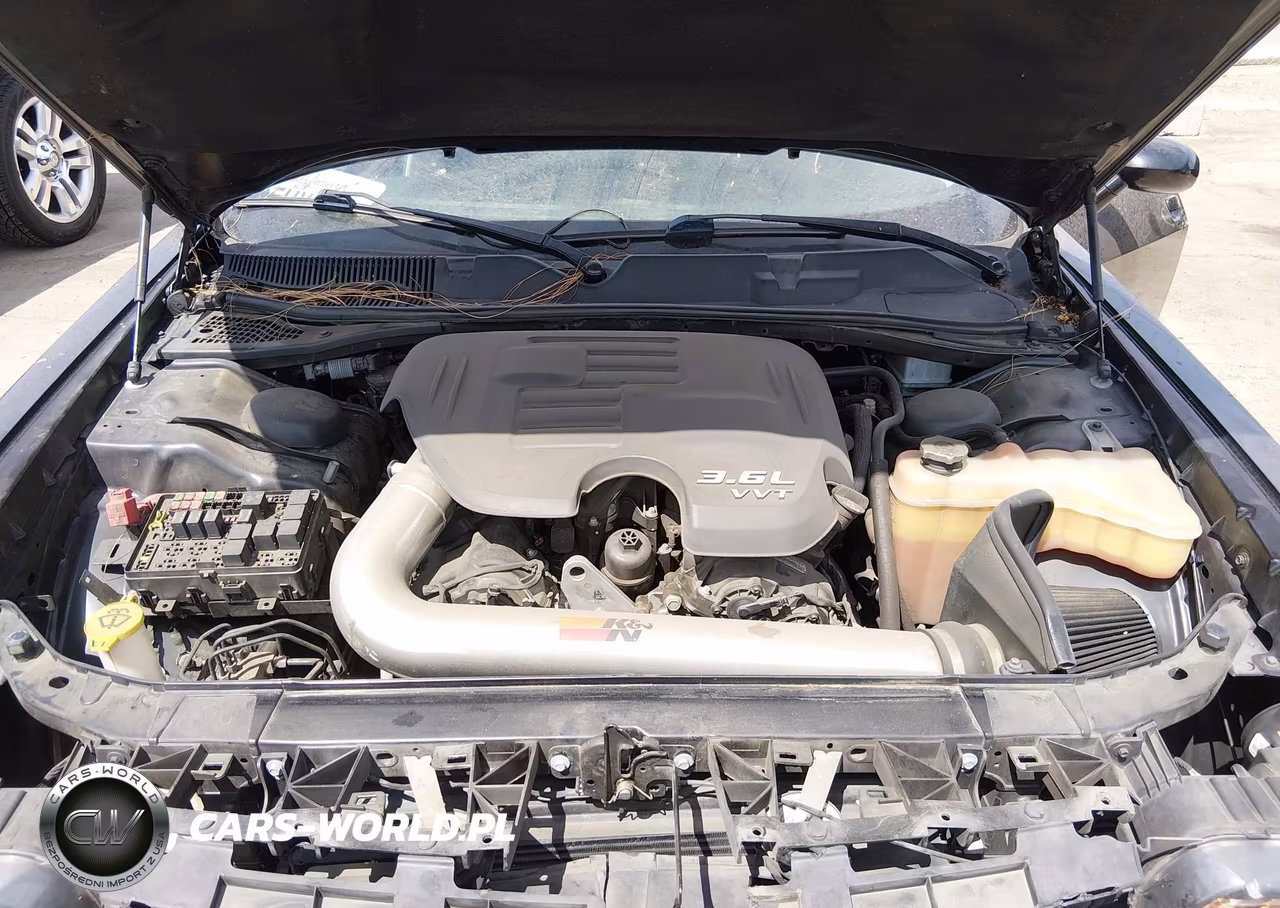 2018 Dodge Challenger Sxt Plus VIN:2C3CDZAG3JH334607 - 10