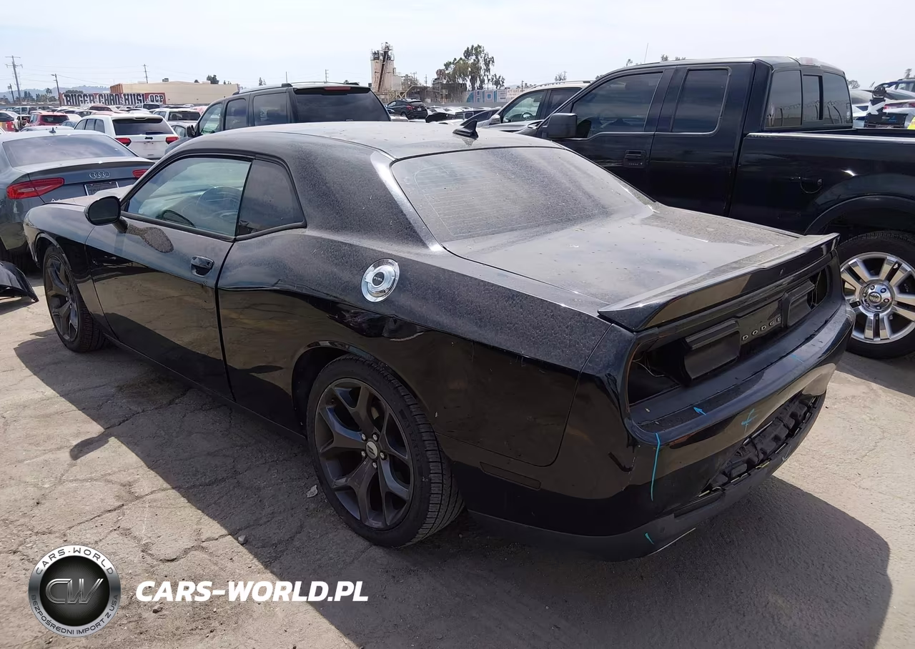 2018 Dodge Challenger Sxt Plus VIN:2C3CDZAG3JH334607 - 3