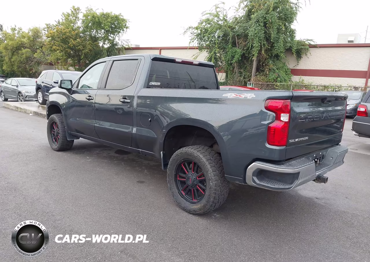 2019 Chevrolet Silverado K1500 Lt VIN:1GCUYDED4KZ189053 - 3