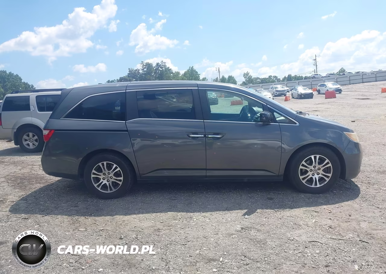 2013 Honda Odyssey Ex-L VIN:5FNRL5H61DB002285 - 13