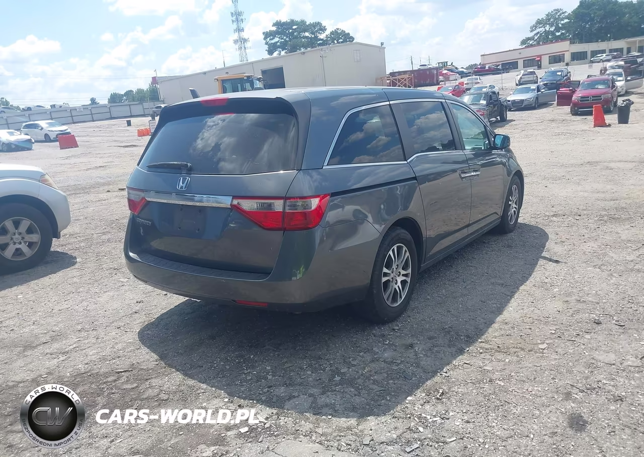 2013 Honda Odyssey Ex-L VIN:5FNRL5H61DB002285 - 4