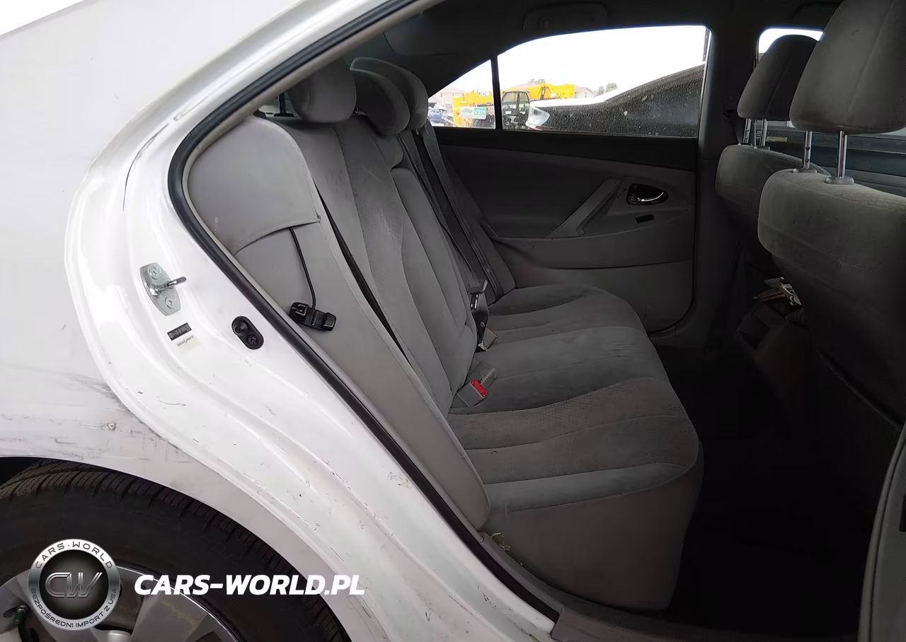 2008 Toyota Camry Le VIN:4T4BE46K38R043103 - 8