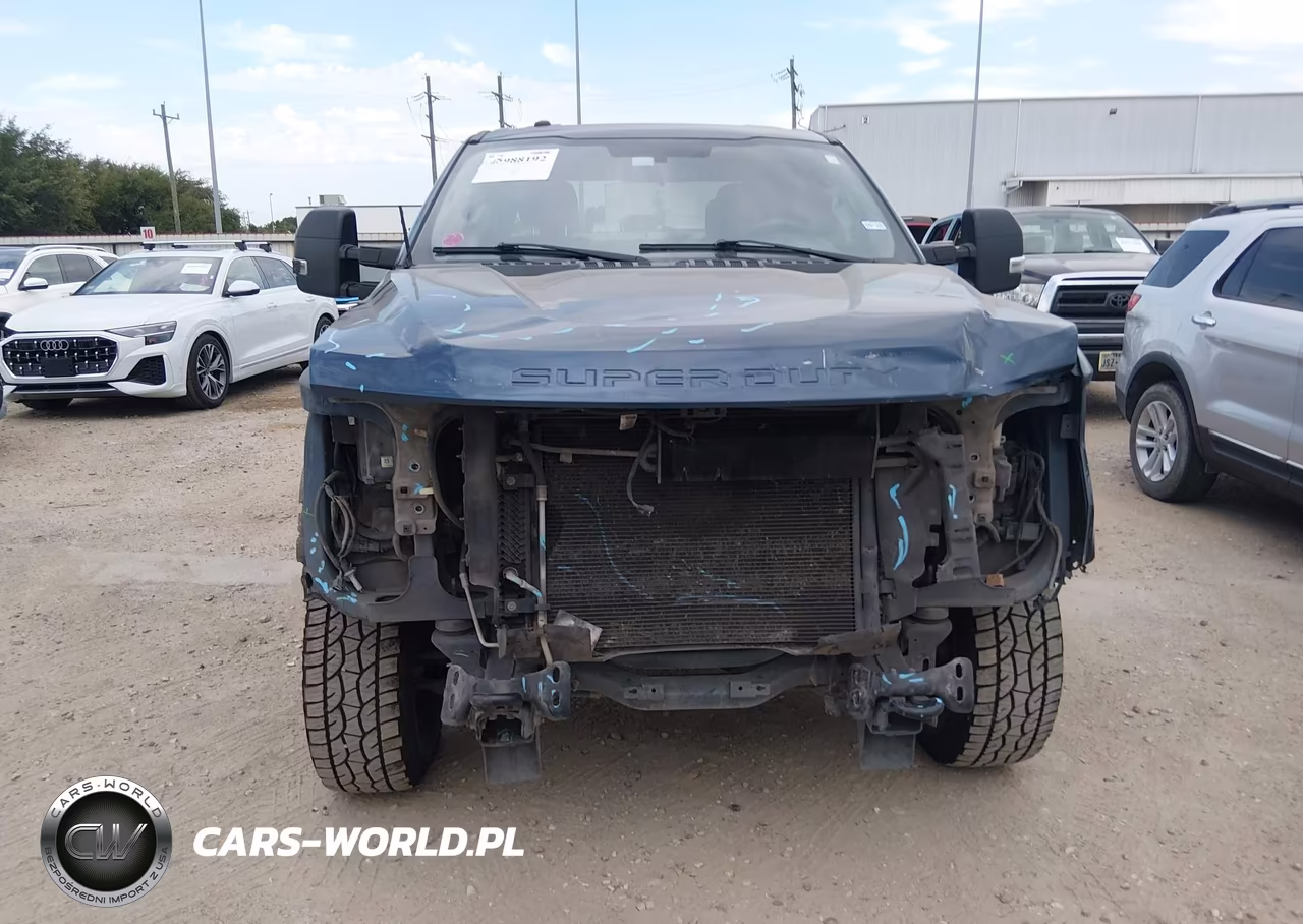2017 Ford F-250 Xlt VIN:1FT7W2B6XHEF34180 - 13