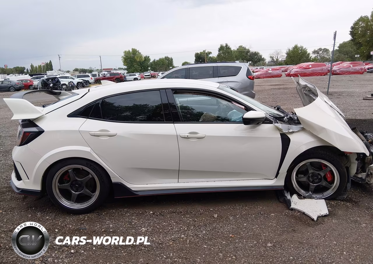 2019 Honda Civic Type R Touring VIN:SHHFK8G71KU201950 - 13