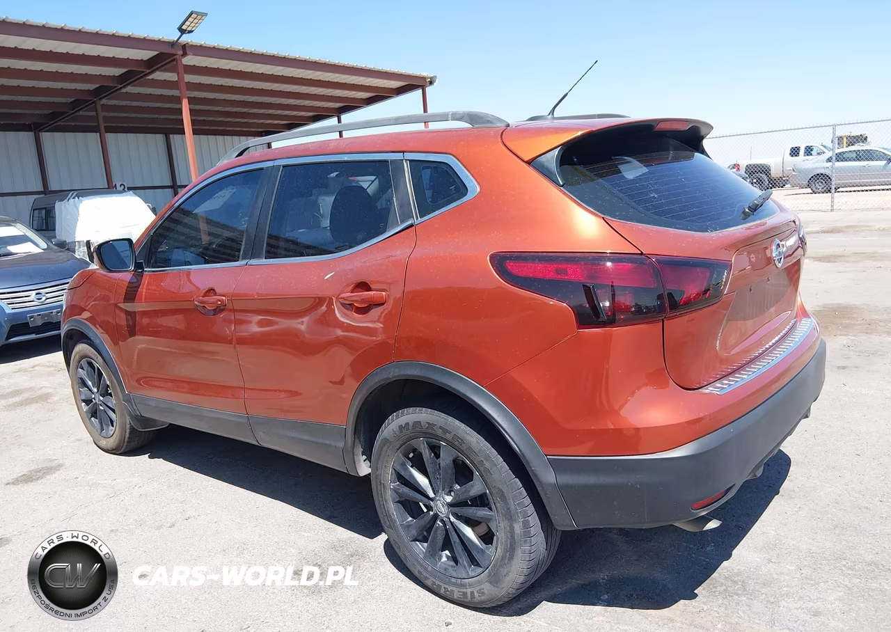 2018 Nissan Rogue Sport S VIN:JN1BJ1CR8JW284422 - 14