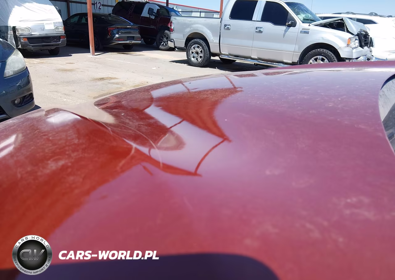 2018 Nissan Rogue Sport S VIN:JN1BJ1CR8JW284422 - 17