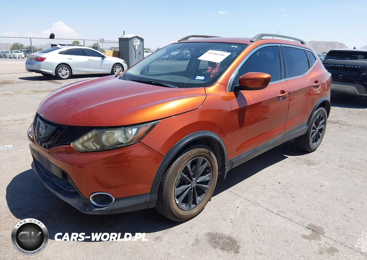 2018 Nissan Rogue Sport S VIN:JN1BJ1CR8JW284422 - 2