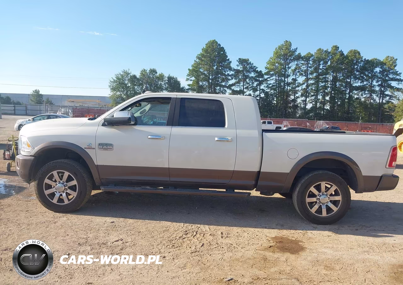 2017 Ram 2500 Longhorn 4X4 6'4 Box VIN:3C6UR5PL0HG741266 - 14