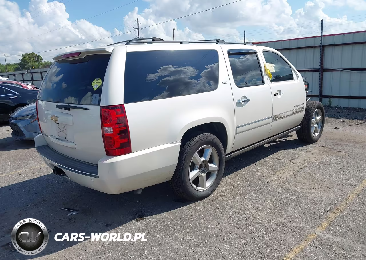 2013 Chevrolet Suburban Ltz VIN:1GNSCKE06DR141376 - 4