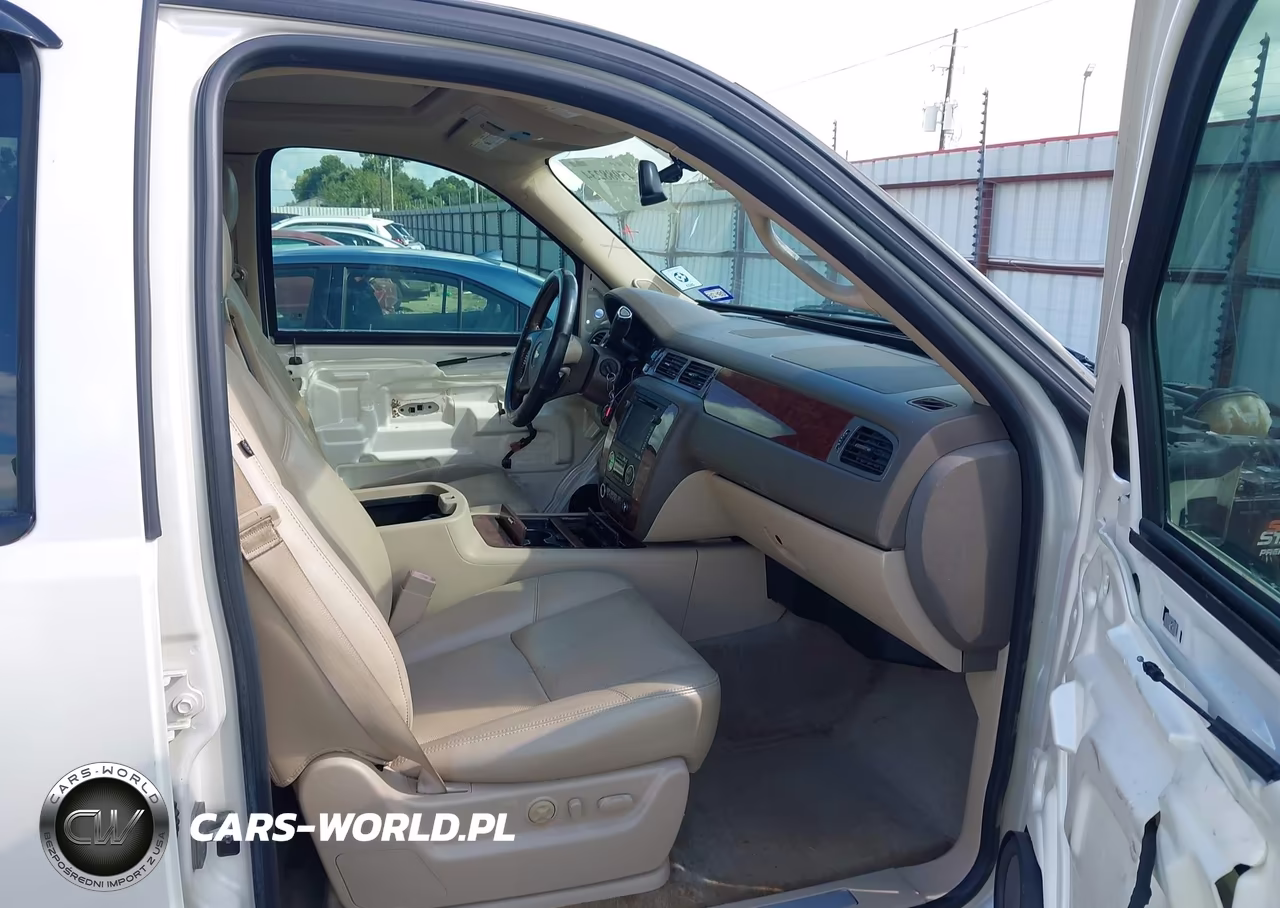 2013 Chevrolet Suburban Ltz VIN:1GNSCKE06DR141376 - 5