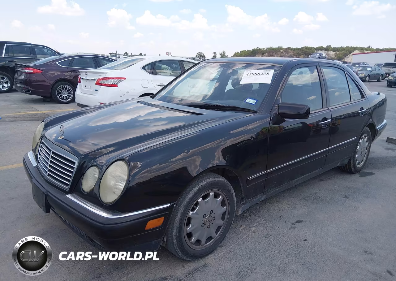 1996 Mercedes-Benz E 320 VIN:WDBJF55F9TJ021634 - 2