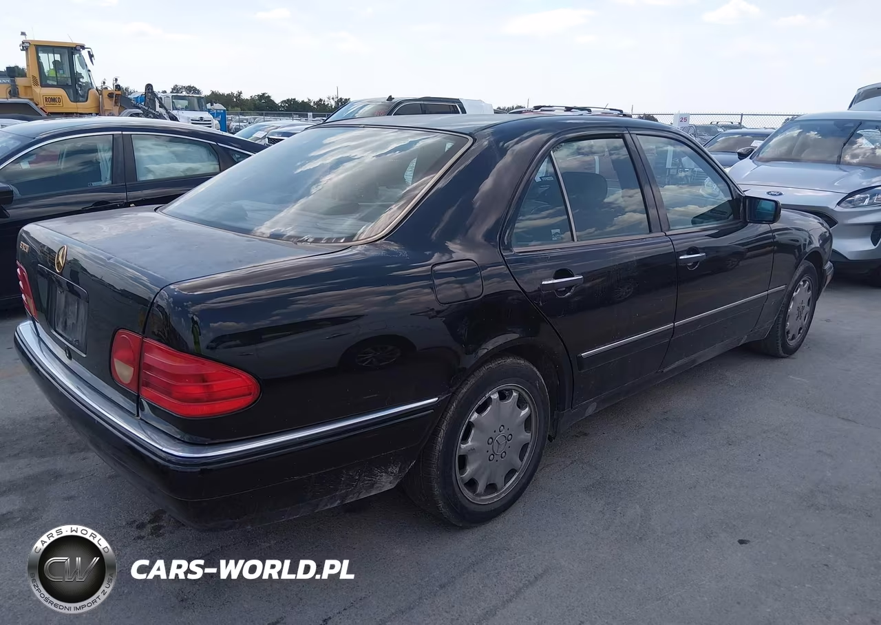 1996 Mercedes-Benz E 320 VIN:WDBJF55F9TJ021634 - 4