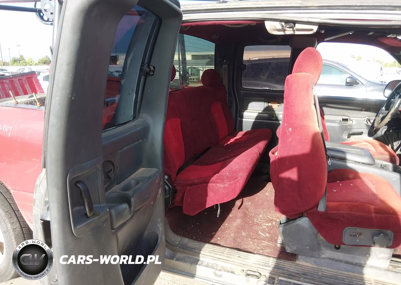 2002 Chevrolet Silverado 1500 Ls VIN:2GCEC19V121256866 - 8