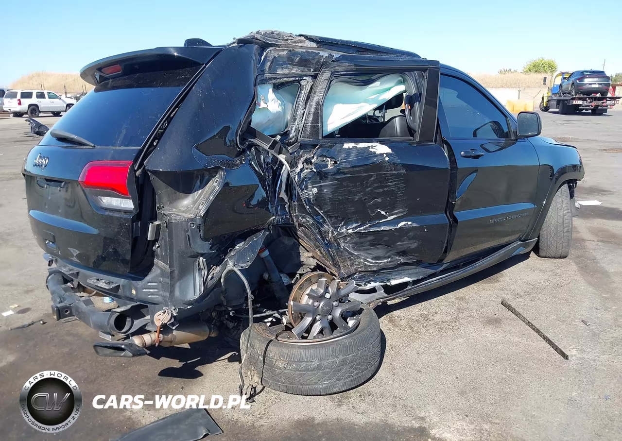 2018 Jeep Grand Cherokee High Altitude 4X4 VIN:1C4RJFCT1JC398669 - 4