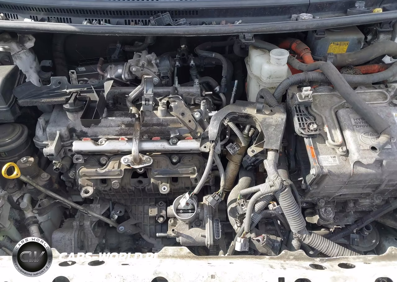 2013 Toyota Prius C One VIN:JTDKDTB31D1049780 - 10