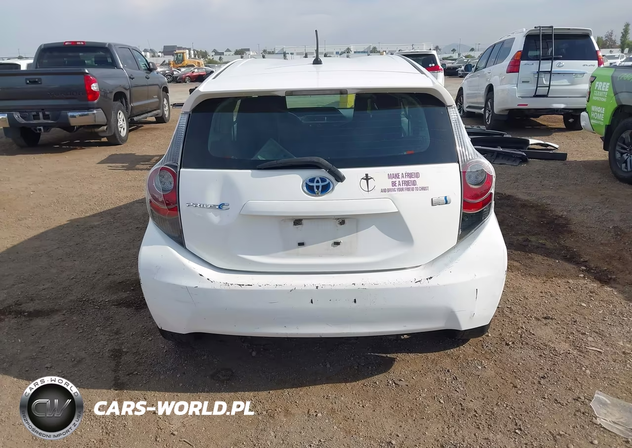 2013 Toyota Prius C One VIN:JTDKDTB31D1049780 - 17