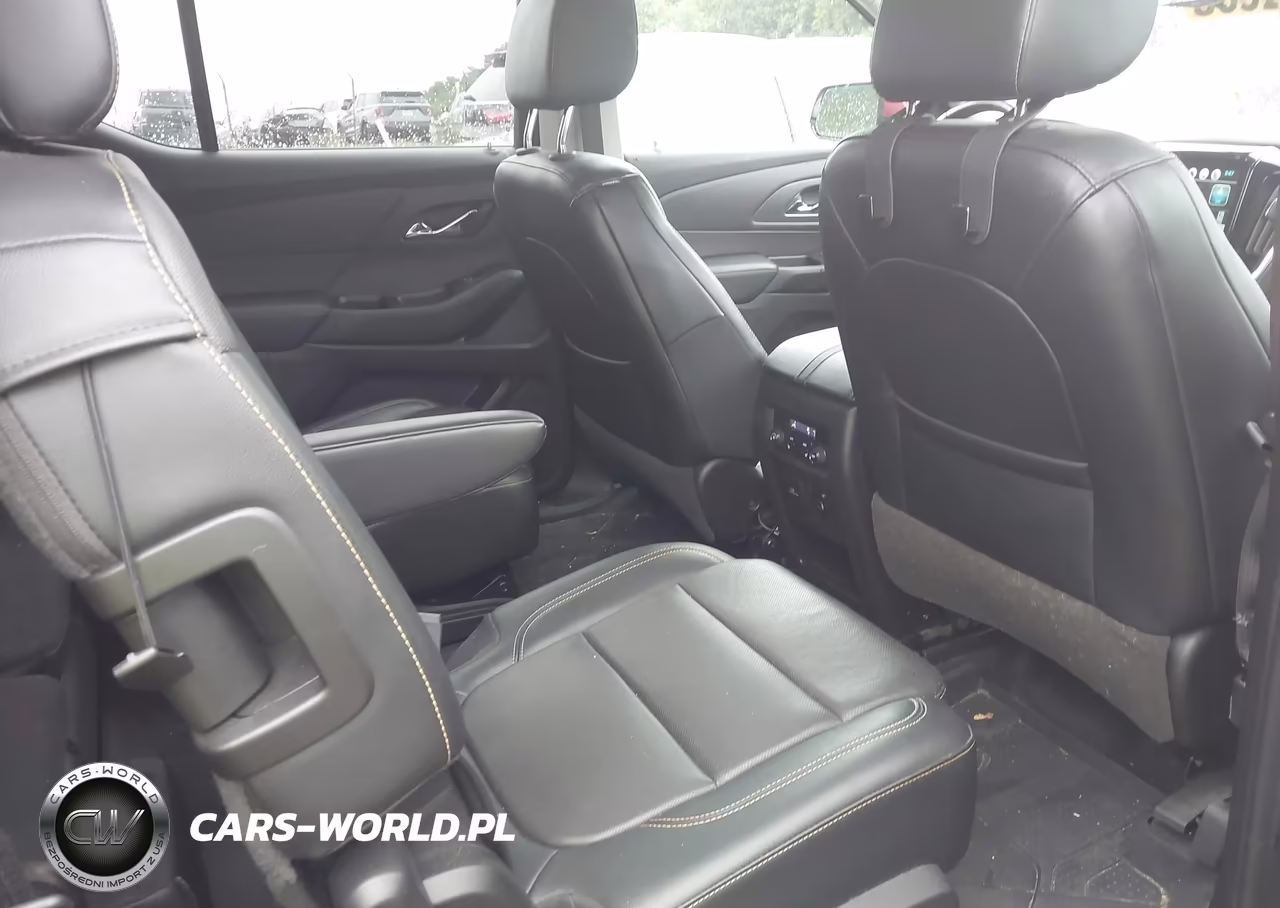 2018 Chevrolet Traverse Premier VIN:1GNEVJKW4JJ178527 - 8