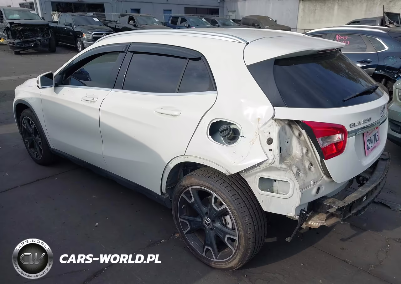 2018 Mercedes-Benz Gla 250 VIN:WDCTG4EB4JJ456762 - 3
