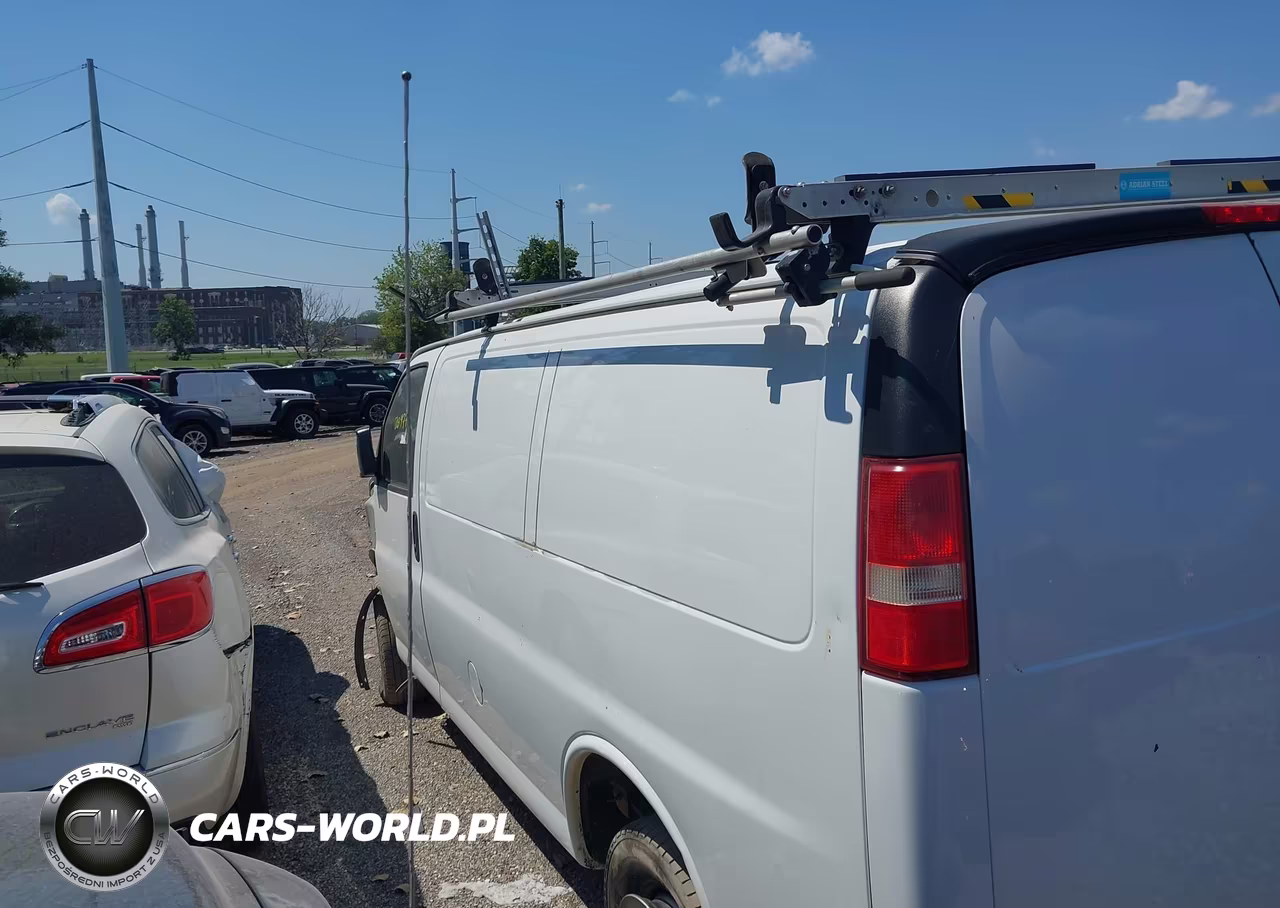 2017 Chevrolet Express 2500 Work Van VIN:1GCWGAFF3H1108495 - 15