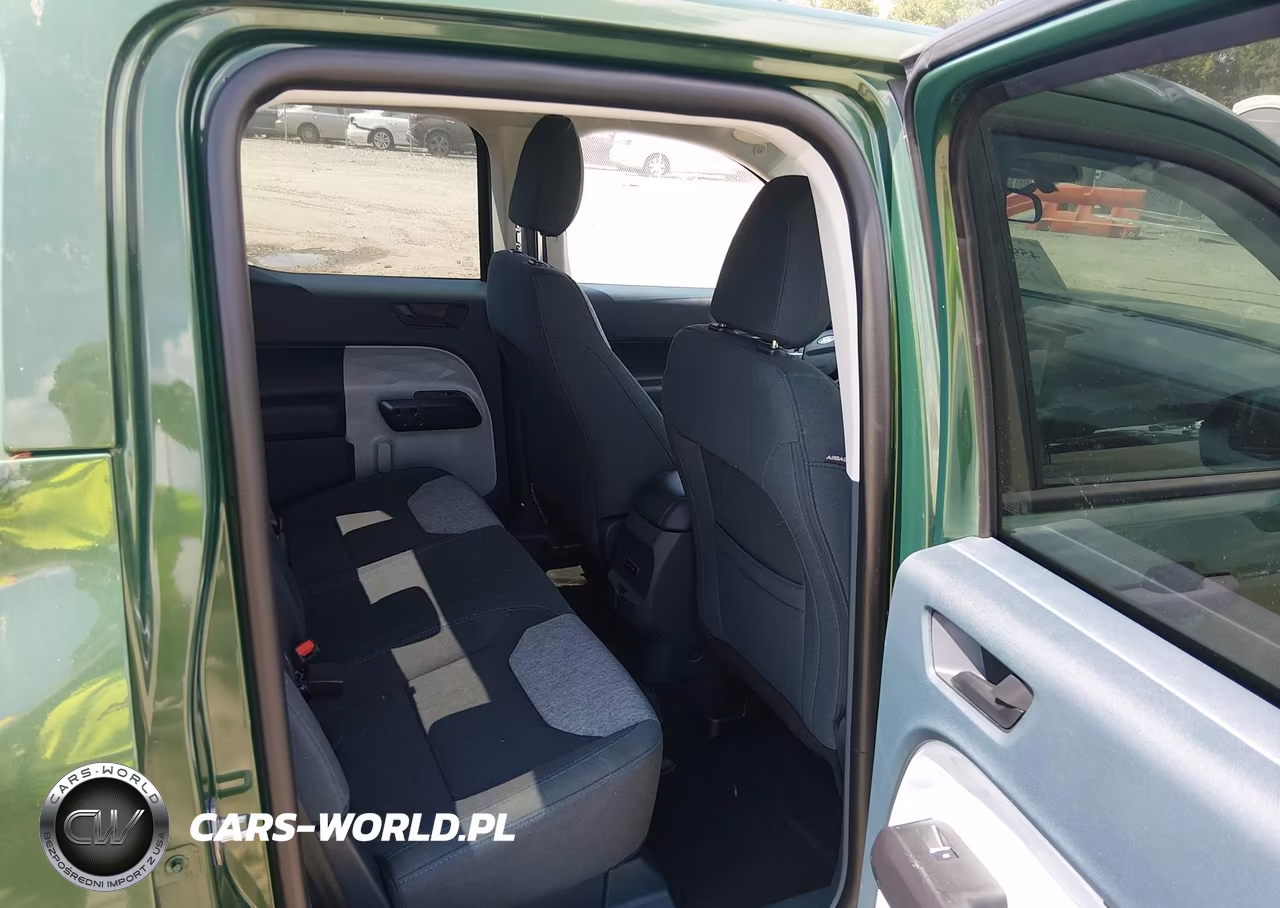 2025 Ford Maverick Xlt VIN:3FTTW8J39SRA42611 - 8