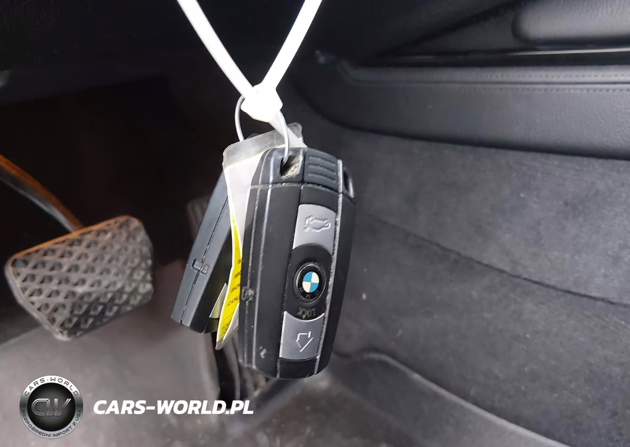 2013 BMW X6 M VIN:5YMGZ0C51DLL29944 - 11
