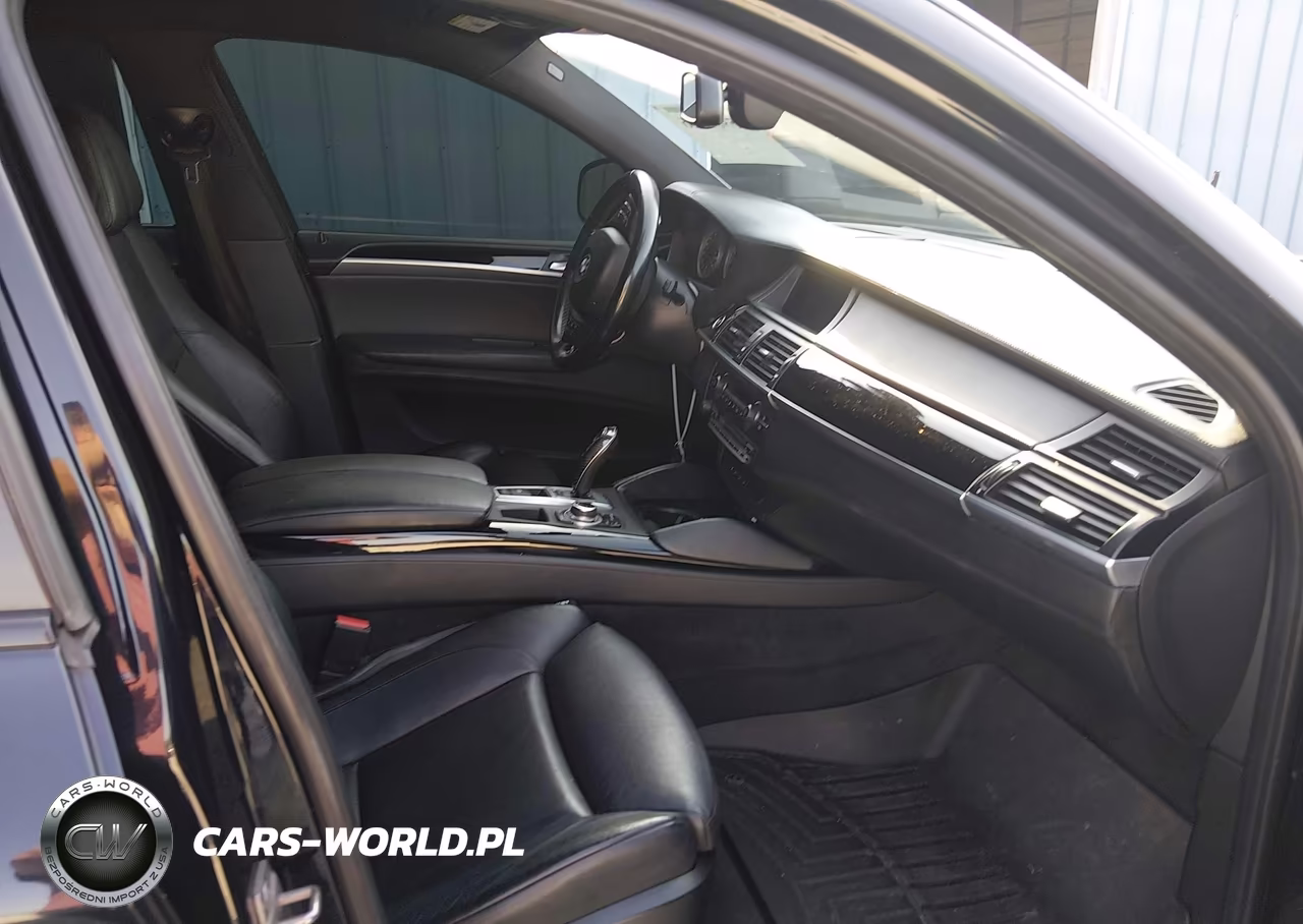 2013 BMW X6 M VIN:5YMGZ0C51DLL29944 - 5