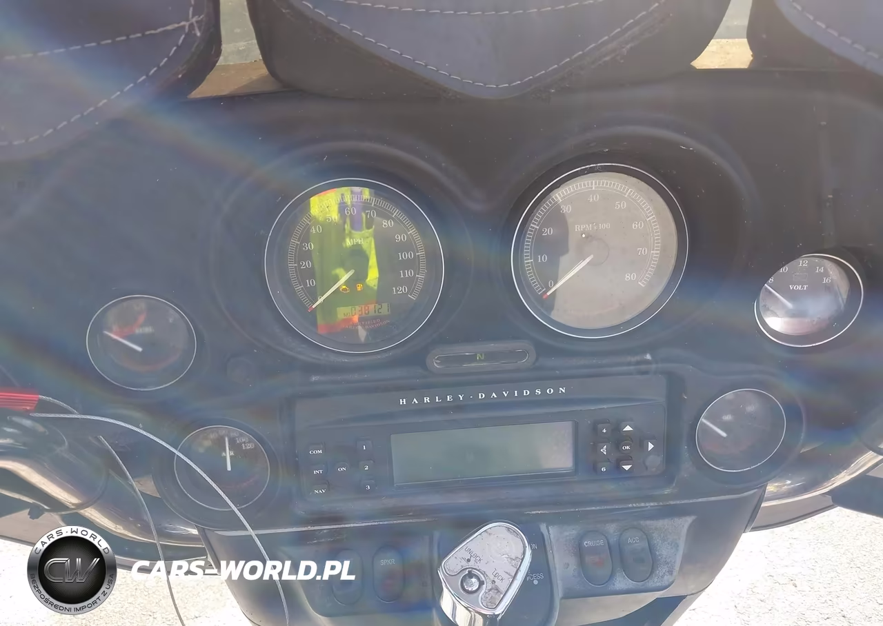 2006 Harley-Davidson Flhtcui VIN:1HD1FCW136Y690713 - 7