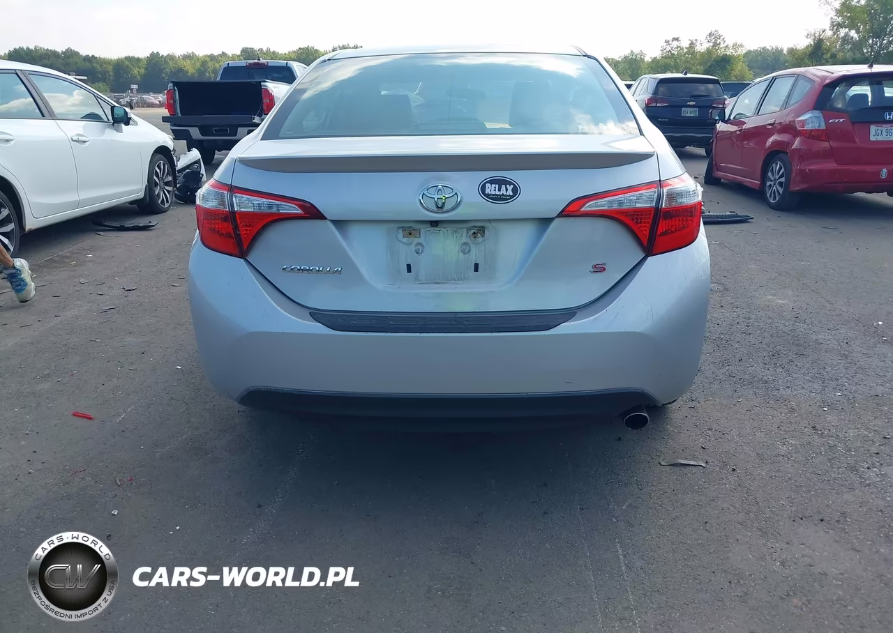 2016 Toyota Corolla S Plus VIN:5YFBURHE6GP463522 - 17