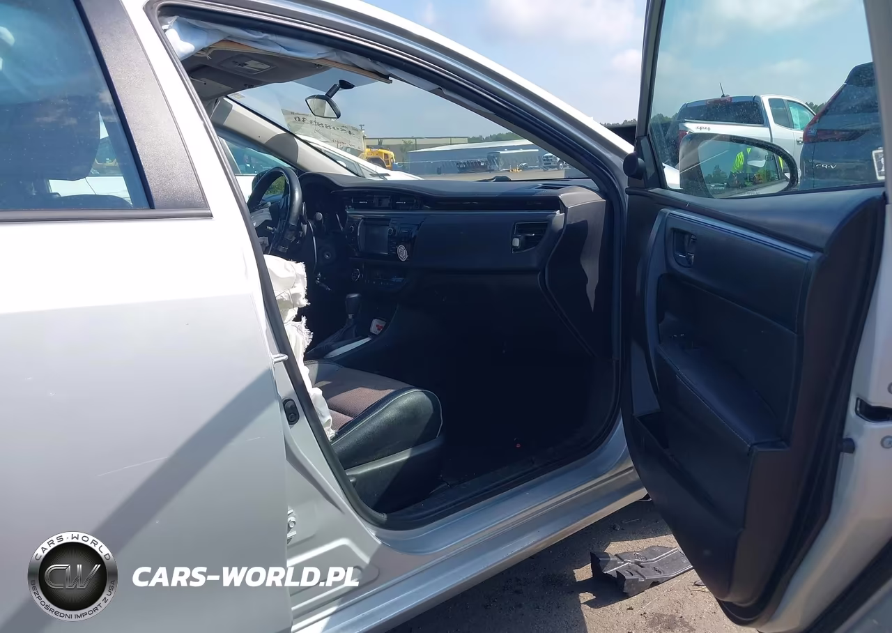 2016 Toyota Corolla S Plus VIN:5YFBURHE6GP463522 - 5