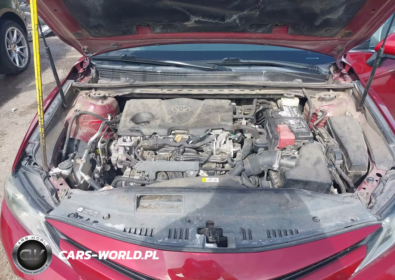 2018 Toyota Camry Le VIN:4T1B11HK5JU593152 - 10