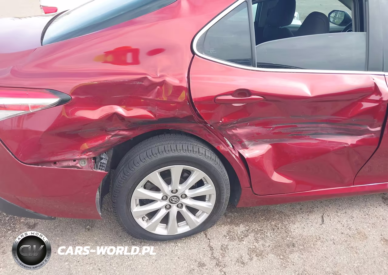 2018 Toyota Camry Le VIN:4T1B11HK5JU593152 - 6