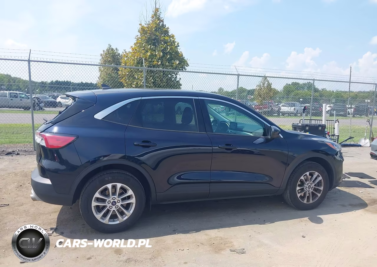 2021 Ford Escape Se VIN:1FMCU9G68MUA06039 - 13