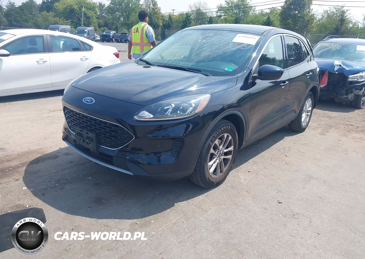 2021 Ford Escape Se VIN:1FMCU9G68MUA06039 - 2