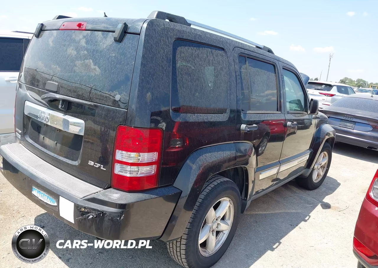 2008 Jeep Liberty Limited Edition VIN:1J8GP58K68W160947 - 4