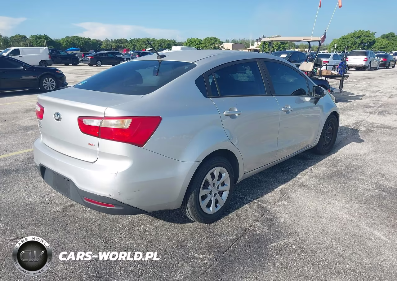 2015 Kia Rio Lx VIN:KNADM4A39F6469712 - 4
