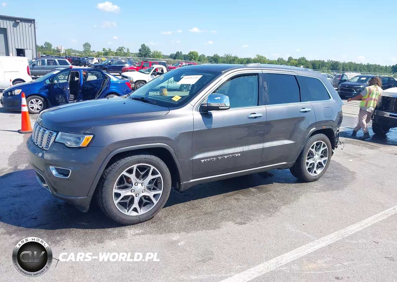 2020 Jeep Grand Cherokee Overland 4X4 VIN:1C4RJFCG3LC147917 - 2