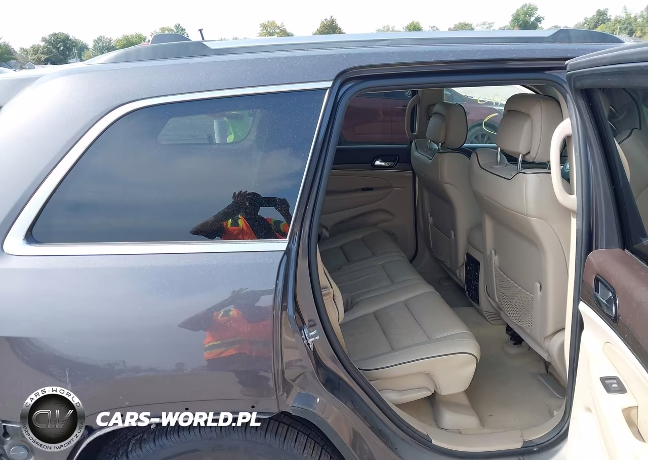 2020 Jeep Grand Cherokee Overland 4X4 VIN:1C4RJFCG3LC147917 - 8
