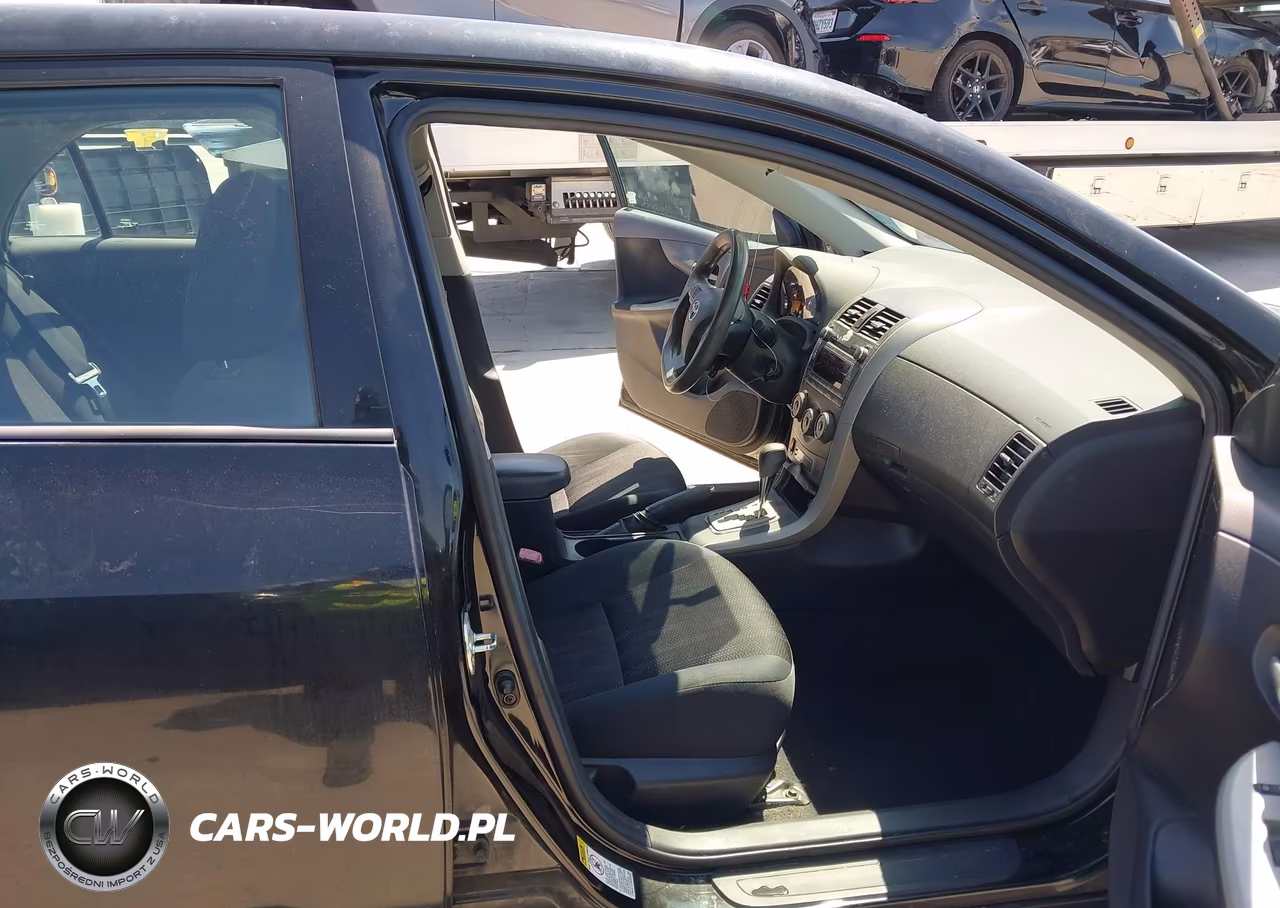 2011 Toyota Corolla S VIN:2T1BU4EE7BC688144 - 5