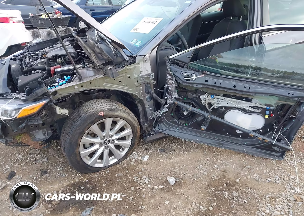 2019 Toyota Camry Le VIN:4T1B11HK1KU693217 - 6