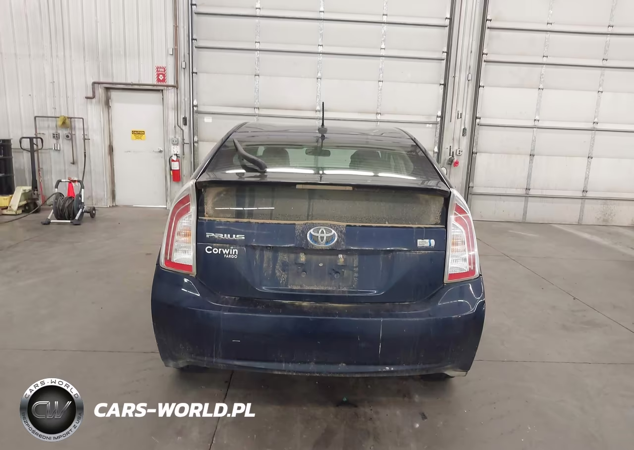 2015 Toyota Prius Three VIN:JTDKN3DUXF0435030 - 16