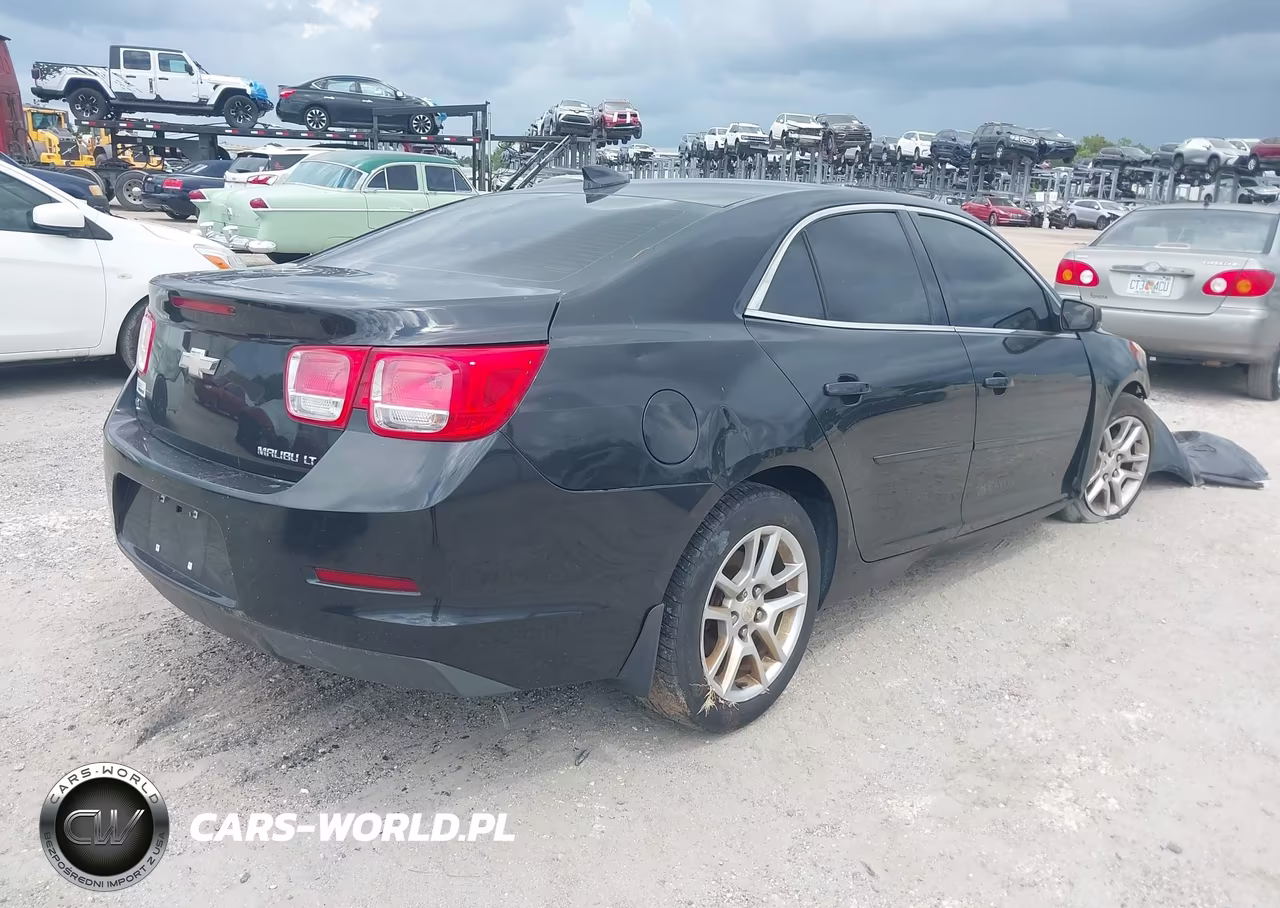 2015 Chevrolet Malibu 1Lt VIN:1G11C5SL0FF154366 - 4