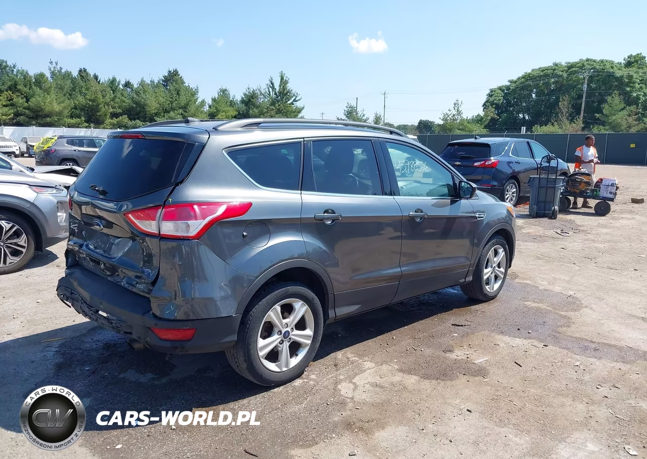 2016 Ford Escape Se VIN:1FMCU9GX2GUB35262 - 4