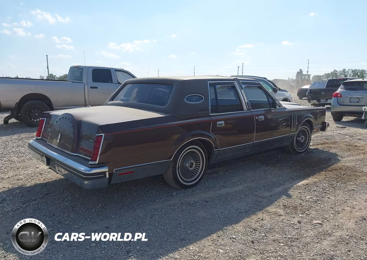 1983 Lincoln Mark Vi VIN:1MRBP99F8DY688432 - 4