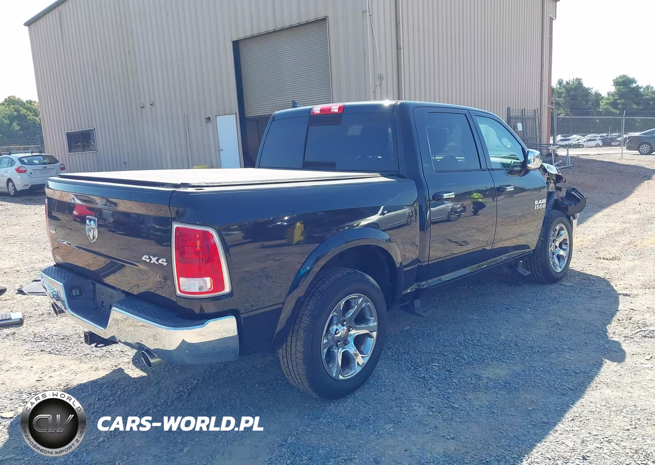 2016 Ram 1500 Laramie VIN:1C6RR7NT5GS287477 - 4
