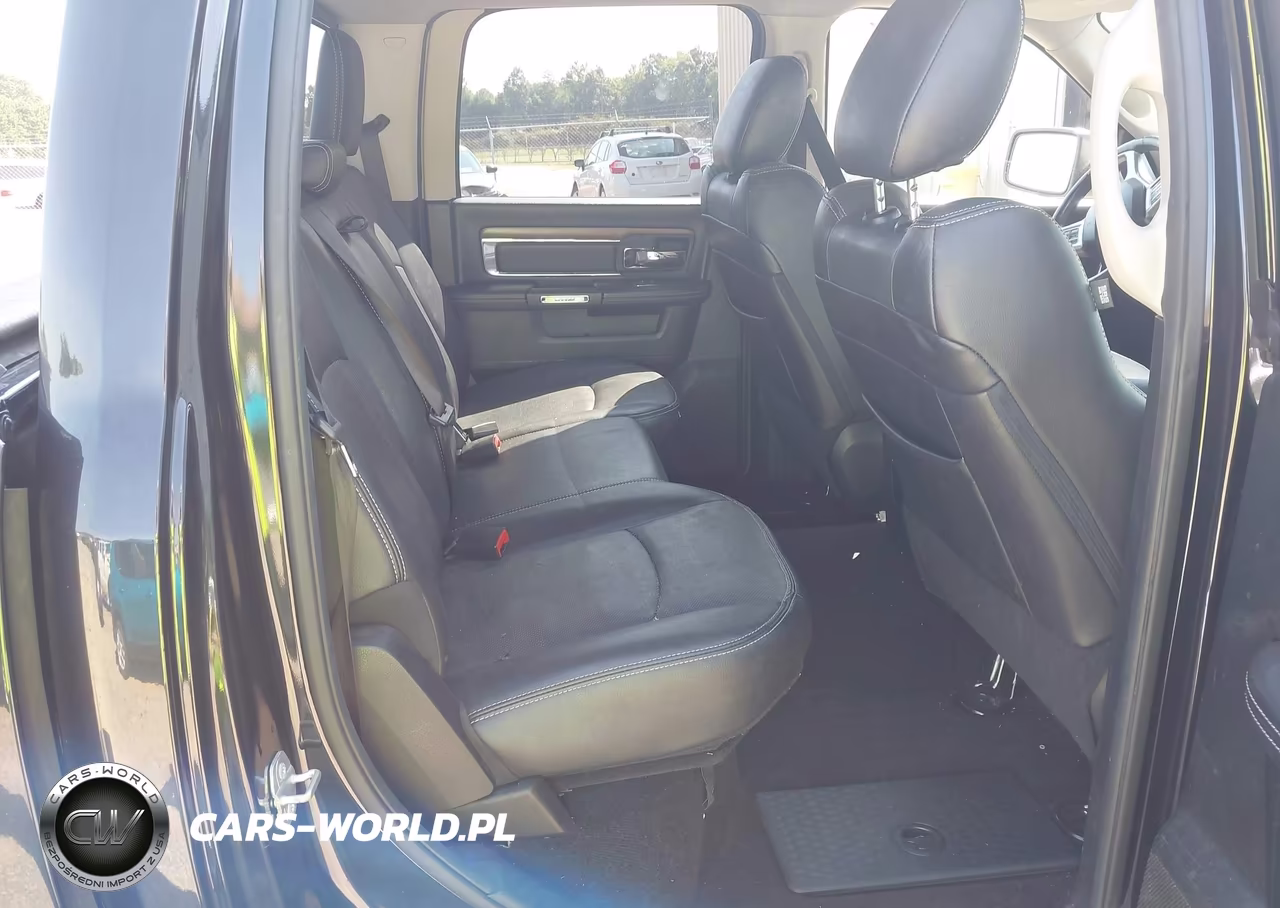 2016 Ram 1500 Laramie VIN:1C6RR7NT5GS287477 - 8