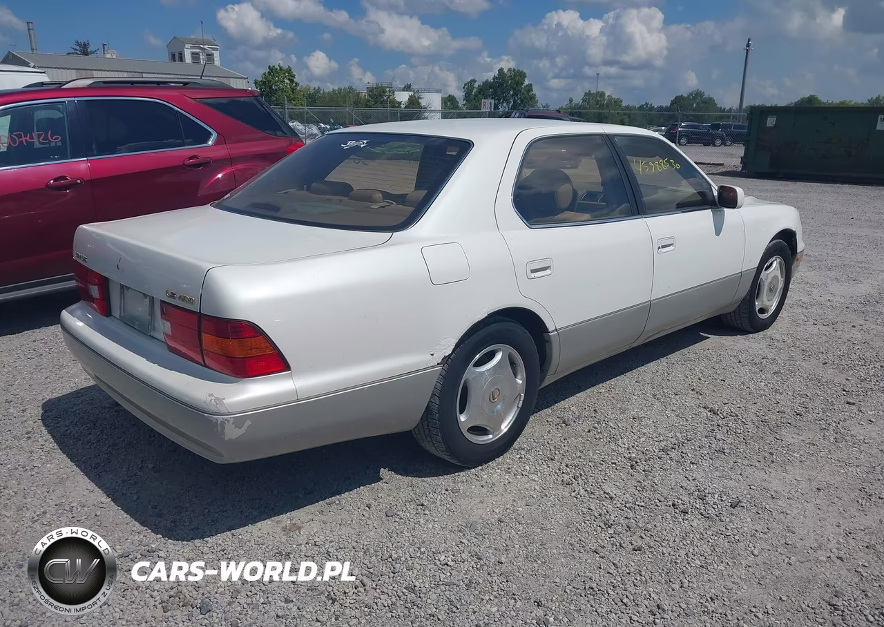1998 Lexus Ls 400 VIN:JT8BH28FXW0117386 - 4